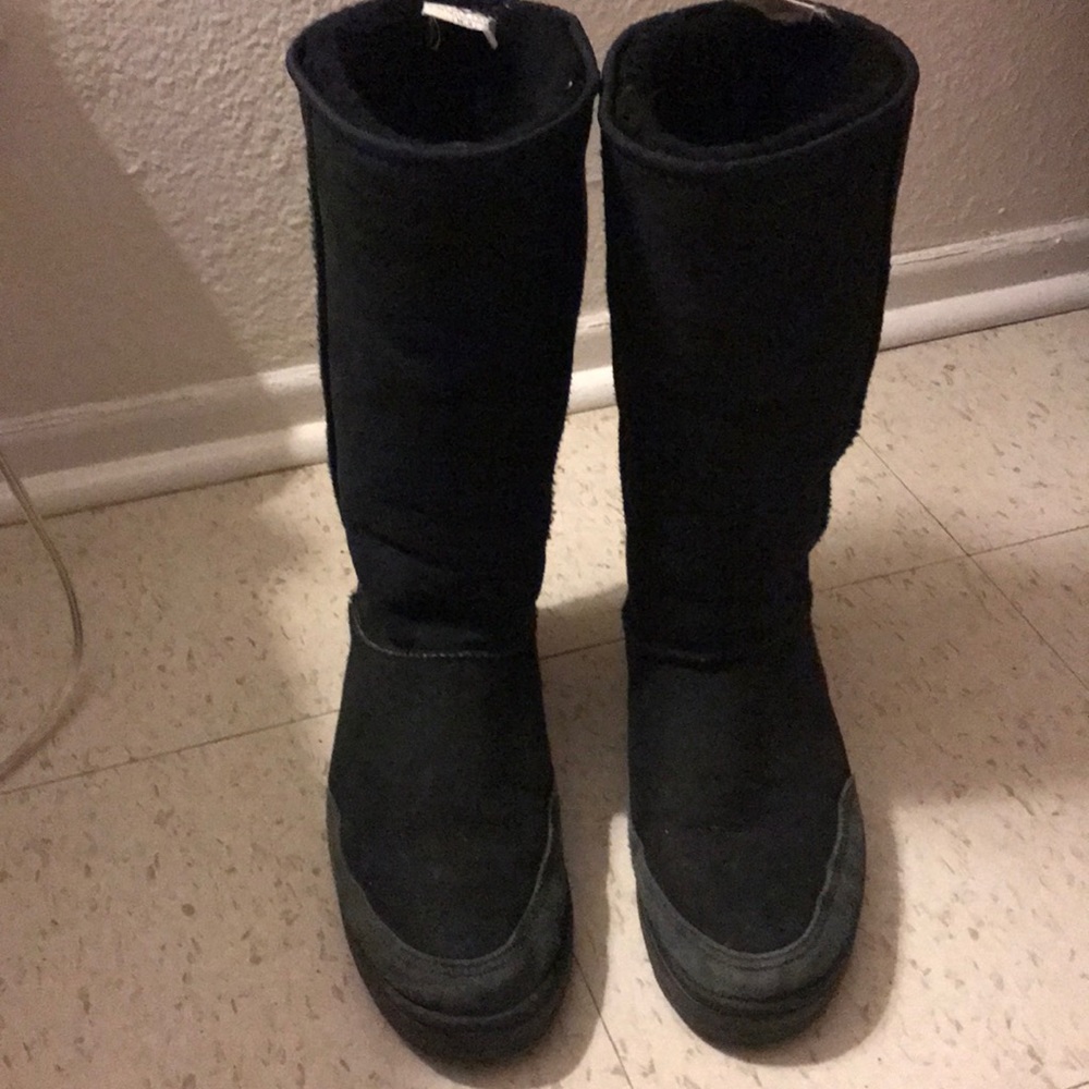 Women’s Ugg’s